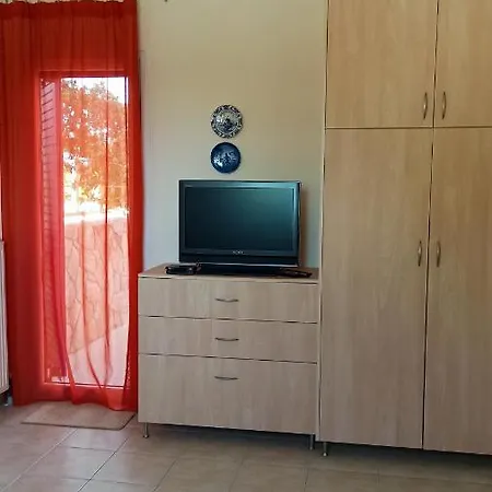 Ikaros Maisonette By Travel Pro Services - Halkidiki Посиди
